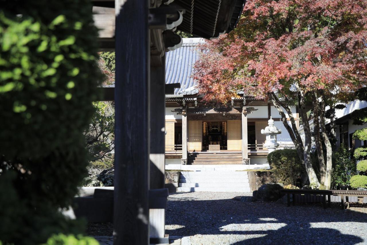 宿坊 端場坊｜Temple Hotel Habanobo Minobu Eksteriør bilde
