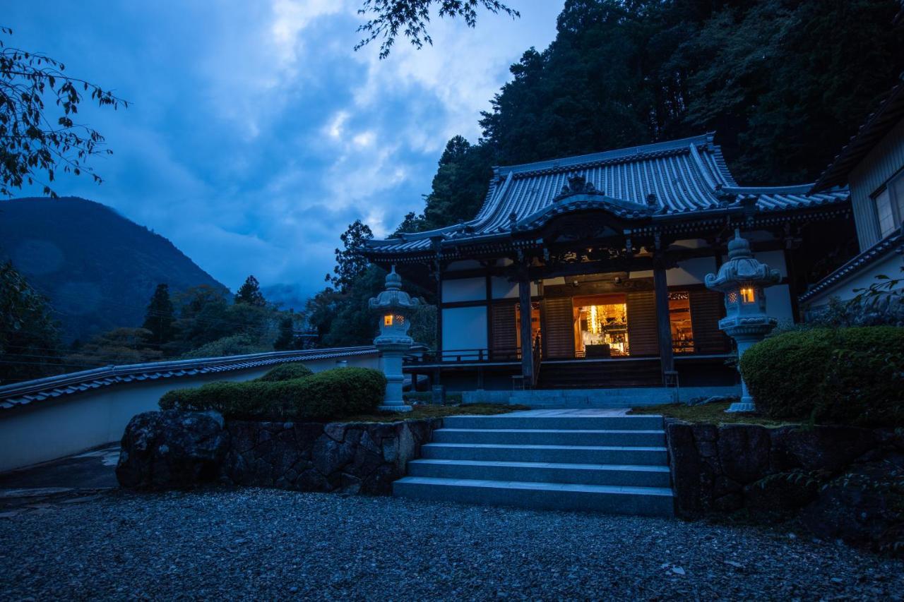 宿坊 端場坊｜Temple Hotel Habanobo Minobu Eksteriør bilde