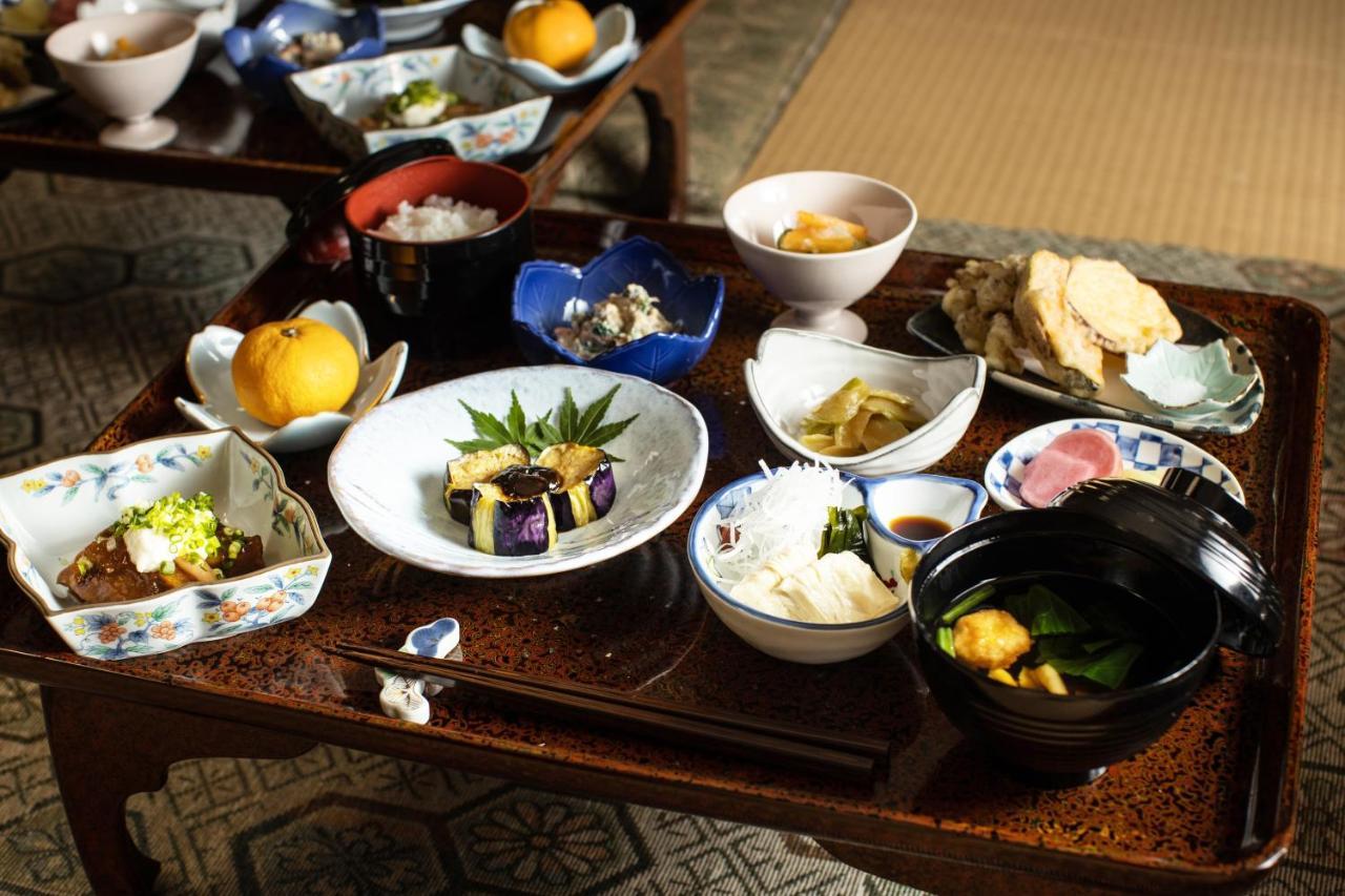 宿坊 端場坊｜Temple Hotel Habanobo Minobu Eksteriør bilde