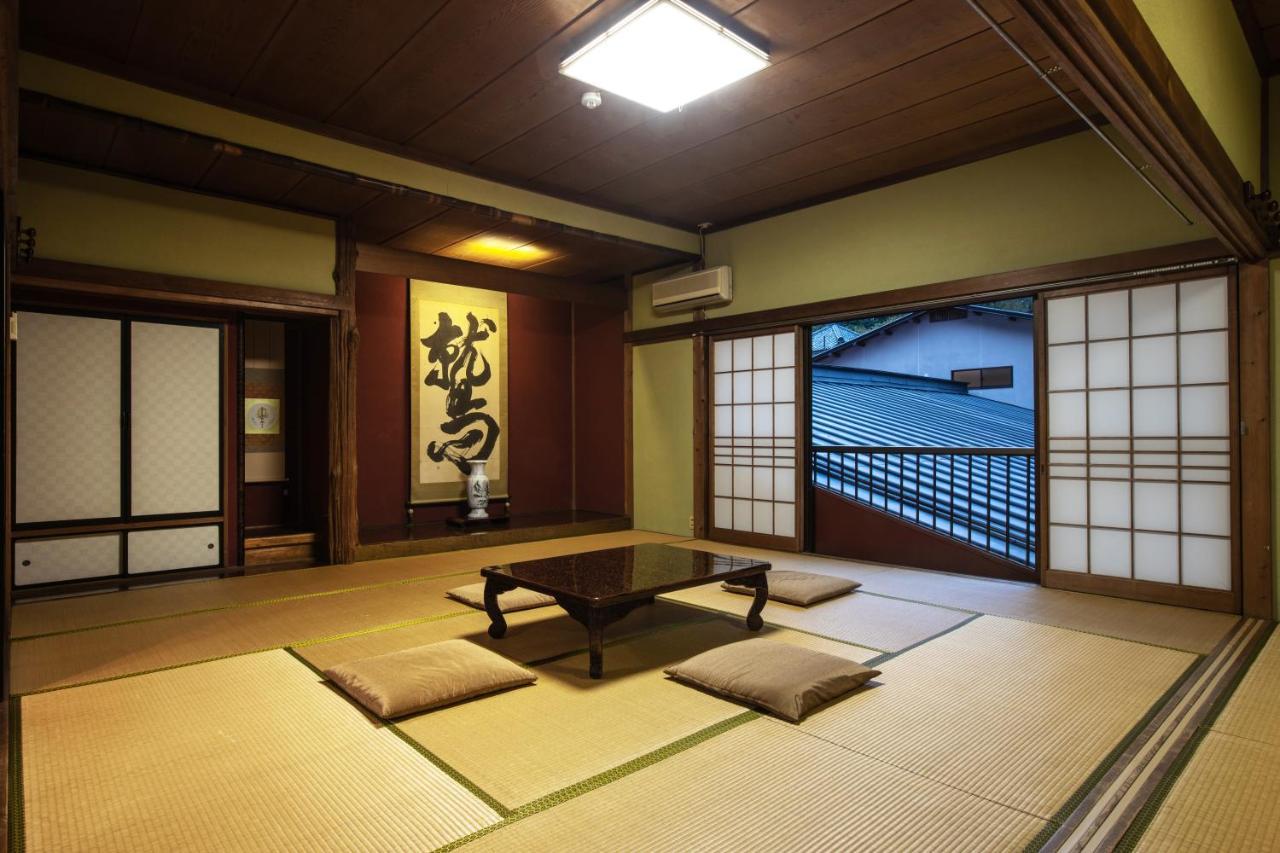 宿坊 端場坊｜Temple Hotel Habanobo Minobu Eksteriør bilde