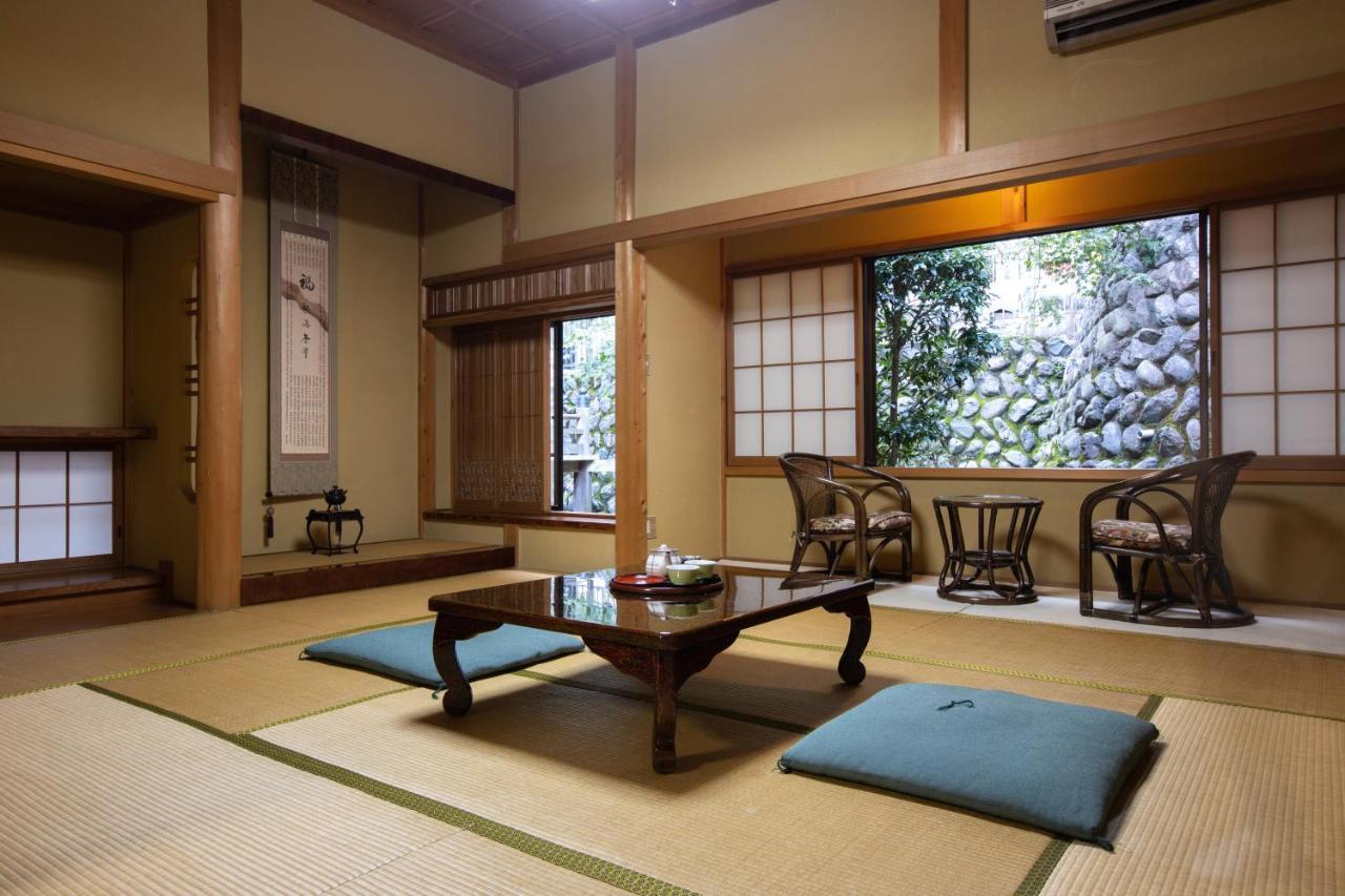 宿坊 端場坊｜Temple Hotel Habanobo Minobu Eksteriør bilde